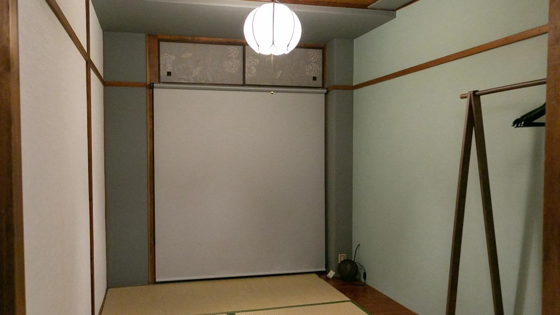 最大16名の広々ステイ新今宮駅4分動物園前駅すぐ大阪観光に超便利 Apartment